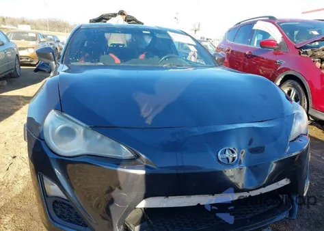 2013 Scion Fr-S из США, поврежденный, VIN JF1ZNAA15D2708928